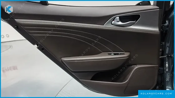 KIA STINGER 2.5 AWD MASTERS