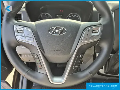 HYUNDAI SOLATI 15-SEATER