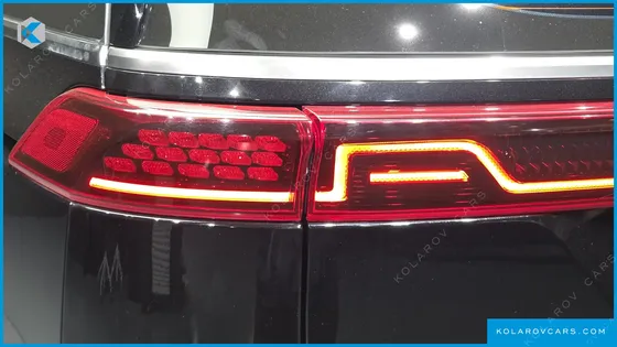 KIA CARNIVAL DIESEL 9-SEATER HI-LIMOUSINE(SPECIAL VEHICLE)