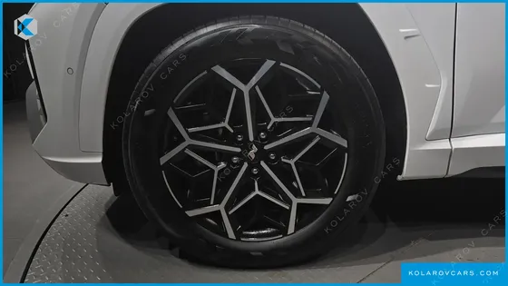 HYUNDAI TUCSON N LINE 2WD