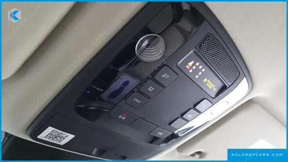 KIA CARNIVAL DIESEL 9-SEATER SIGNATURE
