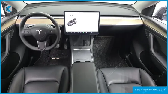 TESLA MODEL Y RWD