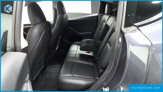 TESLA MODEL Y RWD