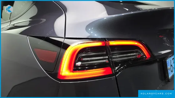 TESLA MODEL Y RWD