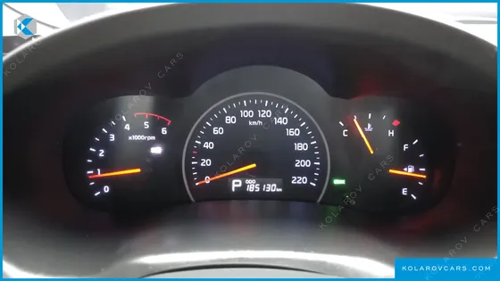 KIA CARNIVAL NEW CARNIVAL LIMOUSINE GLX