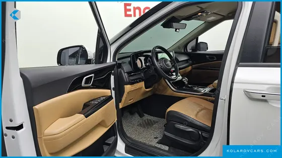 KIA CARNIVAL DIESEL 9-SEATER PRESTIGE