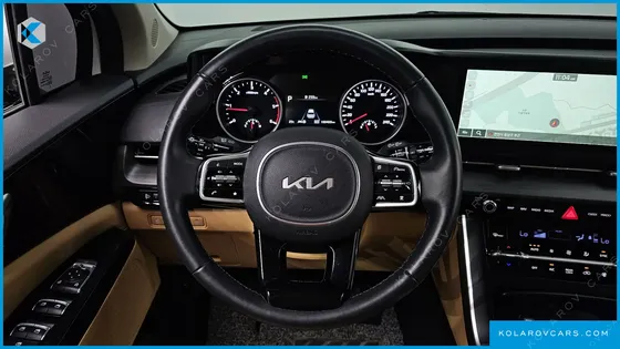 KIA CARNIVAL DIESEL 9-SEATER PRESTIGE