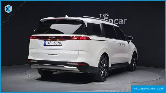 KIA CARNIVAL DIESEL 9-SEATER NOBLESSE
