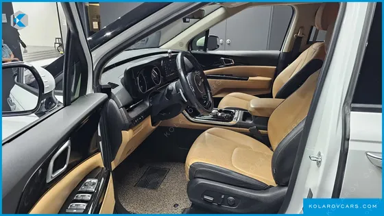 KIA CARNIVAL DIESEL 9-SEATER NOBLESSE