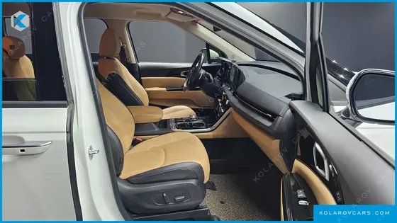 KIA CARNIVAL DIESEL 9-SEATER NOBLESSE