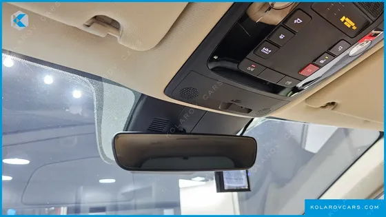KIA CARNIVAL DIESEL 9-SEATER NOBLESSE