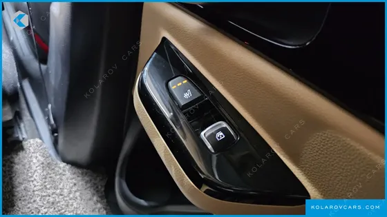KIA CARNIVAL DIESEL 9-SEATER NOBLESSE