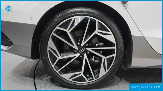 HYUNDAI IONIQ 6 LONG RANGE