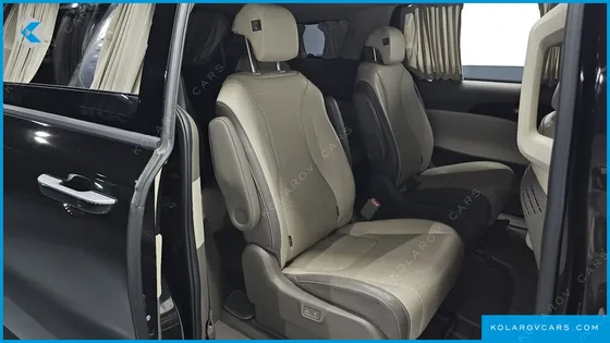 KIA CARNIVAL DIESEL 9-SEATER HI-LIMOUSINE