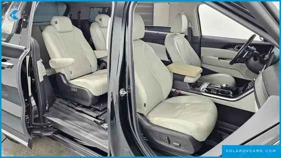KIA CARNIVAL DIESEL 9-SEATER NOBLESSE