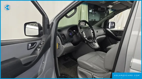 HYUNDAI STAREX 4WD CAMPING CAR