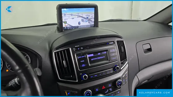 HYUNDAI STAREX 4WD CAMPING CAR