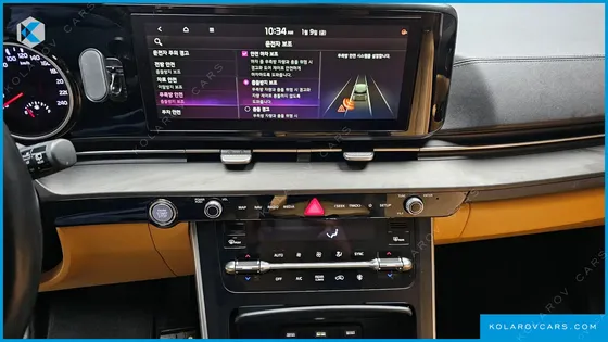 KIA CARNIVAL DIESEL 9-SEATER PRESTIGE