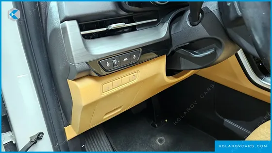 KIA CARNIVAL DIESEL 9-SEATER PRESTIGE