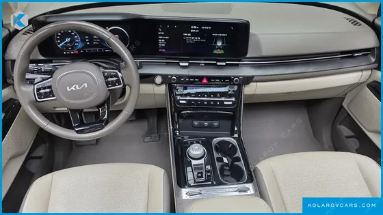 KIA CARNIVAL DIESEL 9-SEATER SIGNATURE