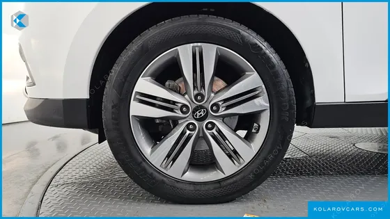 HYUNDAI TUCSON DIESEL(E-VGT) 2WD