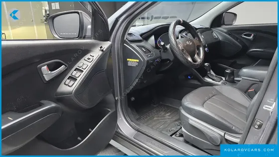 HYUNDAI TUCSON DIESEL(E-VGT) 2WD