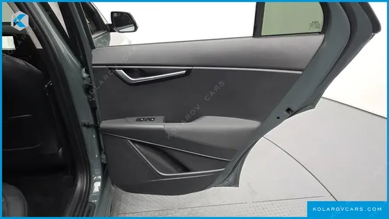 KIA NIRO SIGNATURE