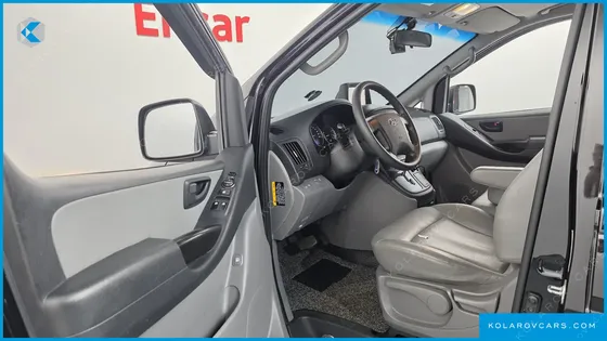 HYUNDAI STAREX CAMPING CAR