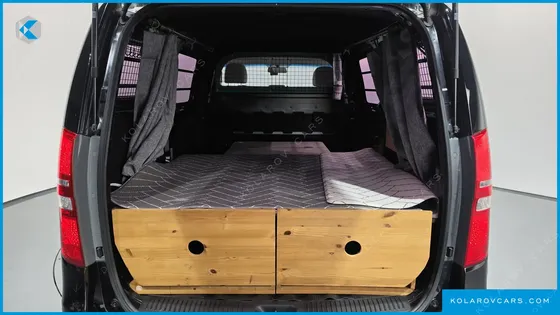 HYUNDAI STAREX CAMPING CAR
