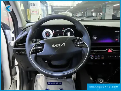 KIA NIRO SIGNATURE