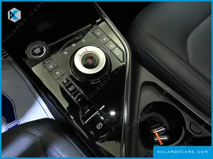 KIA NIRO SIGNATURE