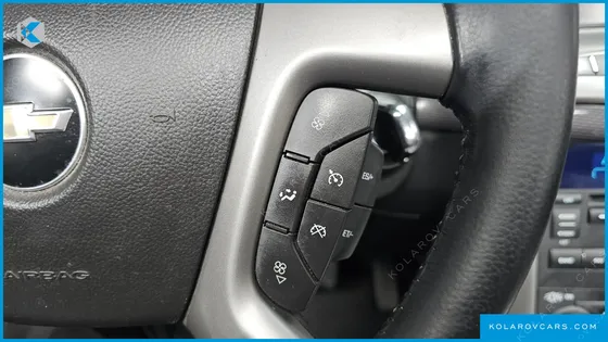 CHEVROLET (GM DAEWOO) CAPTIVA 2WD LT PREMIUM