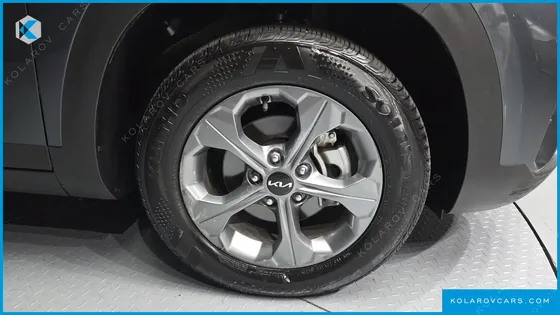 KIA SELTOS GASOLINE 2.0 2WD