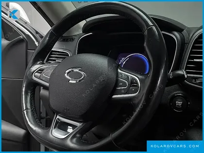 RENAULT KOREA QM6 (KOLEOS) GASOLINE 2WD LE