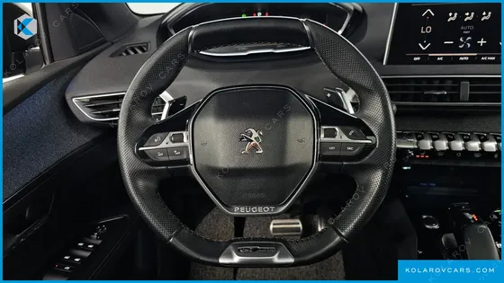PEUGEOT 5008 1.6 BLUEHDI GT LINE