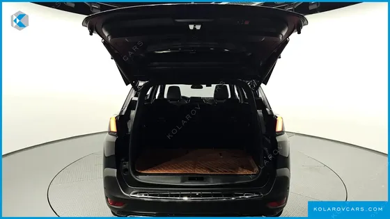 PEUGEOT 5008 1.6 BLUEHDI GT LINE