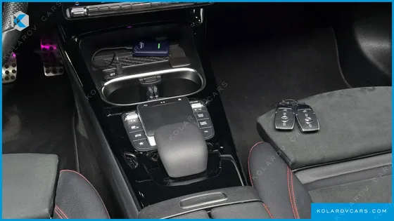 MERCEDES CLA-CLASS CLA250 4MATIC