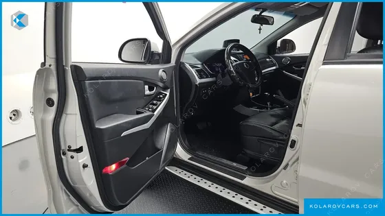 KGM - SSANGYONG KORANDO 2.0 ADVENTURE 60TH EDITION 4WD