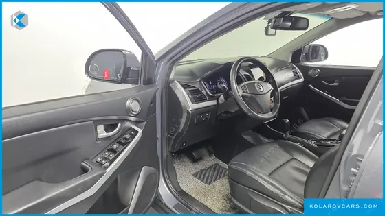 KGM - SSANGYONG KORANDO 2.2 RX 2WD