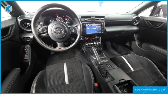 TOYOTA 86 2.4 PREMIUM