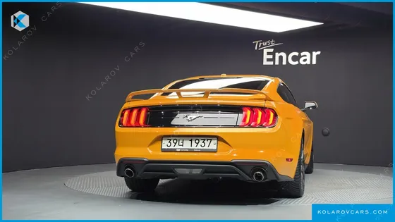 FORD MUSTANG COUPE