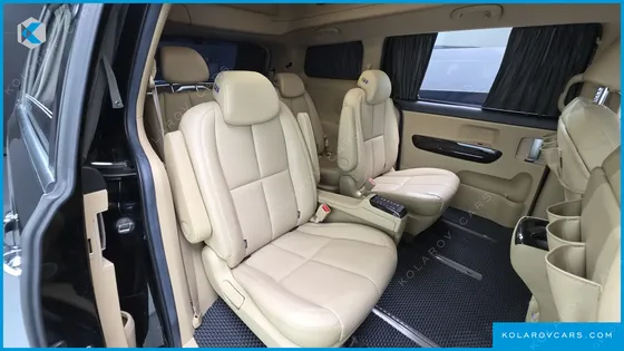 KIA CARNIVAL GASOLINE 9-SEATER HI-LIMOUSINE