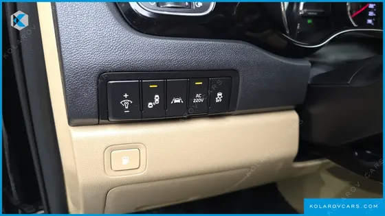 KIA CARNIVAL GASOLINE 9-SEATER HI-LIMOUSINE