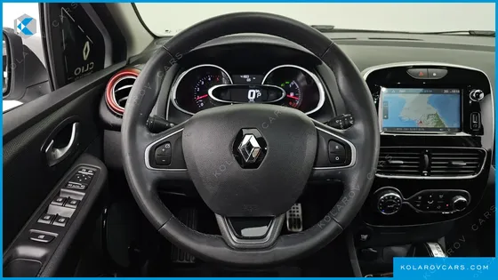 RENAULT KOREA CLIO INTENS PANORAMIC
