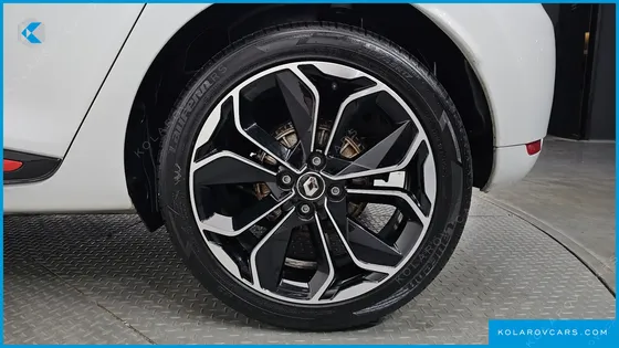 RENAULT KOREA CLIO INTENS PANORAMIC