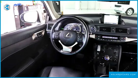 LEXUS CT200H 1.8 SUPREME