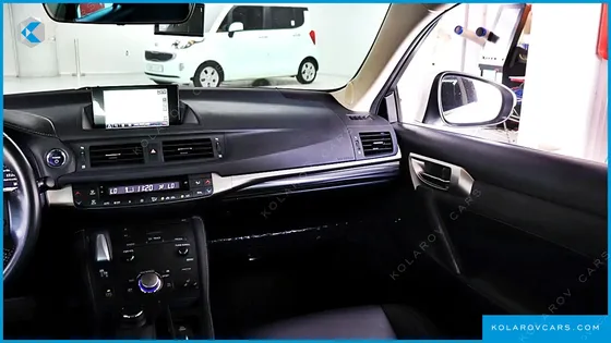 LEXUS CT200H 1.8 SUPREME