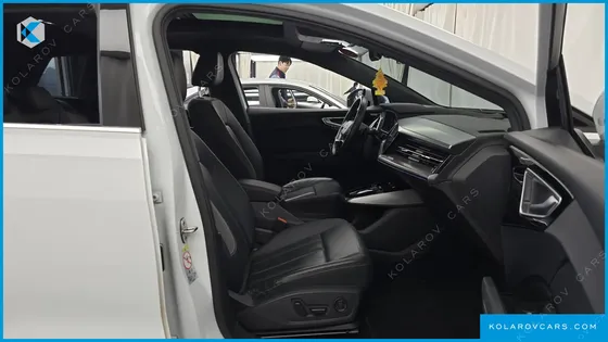 AUDI Q4 E-TRON 40 PREMIUM
