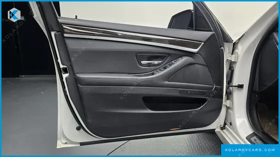 BMW 5 SERIES 528I LUXURY PLUS