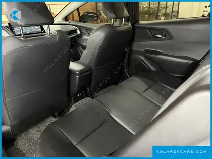 TOYOTA PRIUS 2.0 XLE
